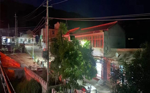 高台太阳能路灯防雷接地做法详解