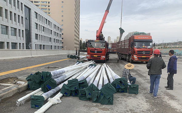 高台太阳能路灯灯杆垂直度矫正方法与维护