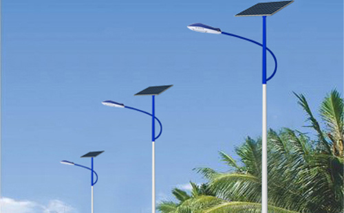 高台太阳能路灯防触电安全指南：如何选择与维护